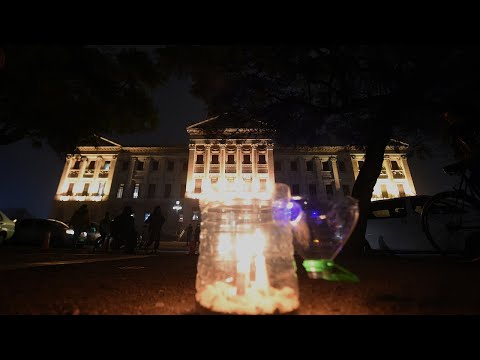 El Parlamento realiza