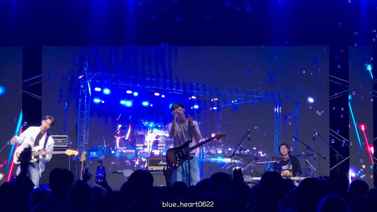 250923 씨엔블루 안양대축제 - CHRONICLE