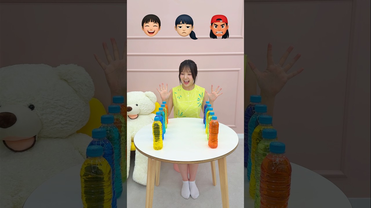 Who Will Move the Bottles with Fewer Touches?🤔