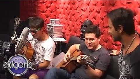 Salim Vera tocando un cover de The Smiths (Well I wonder)