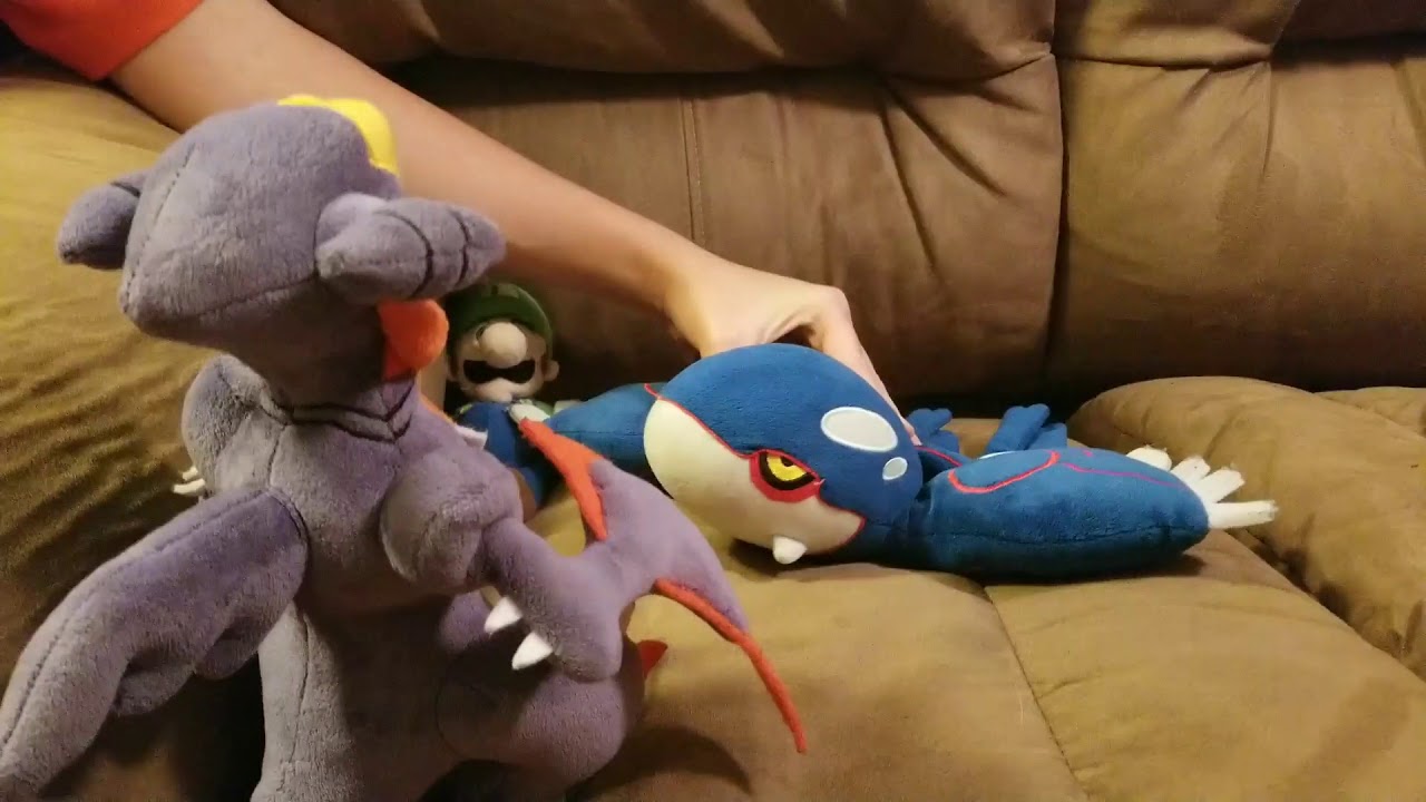 Eevee evolves?! - YouTube