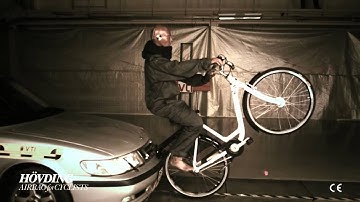 Hövding  Airbag for cyclists