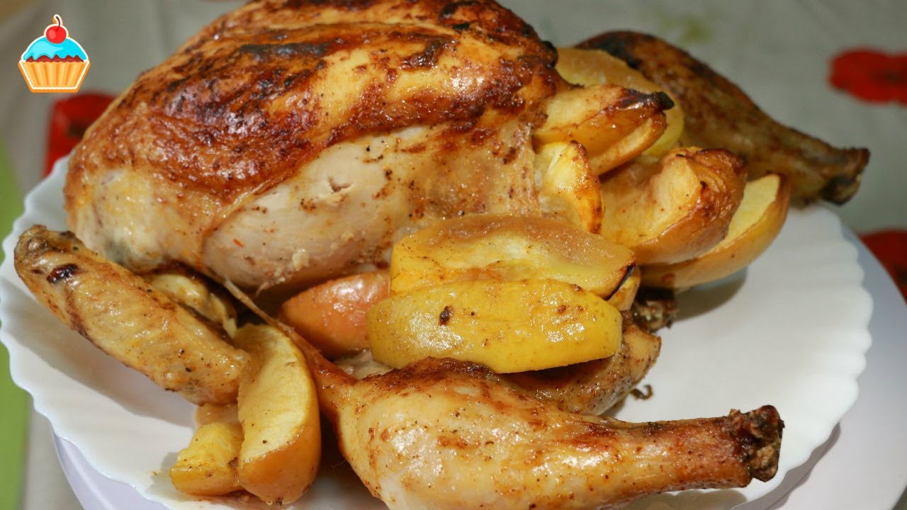Курица, запеченная в духовке, с яблоками и апельсинами