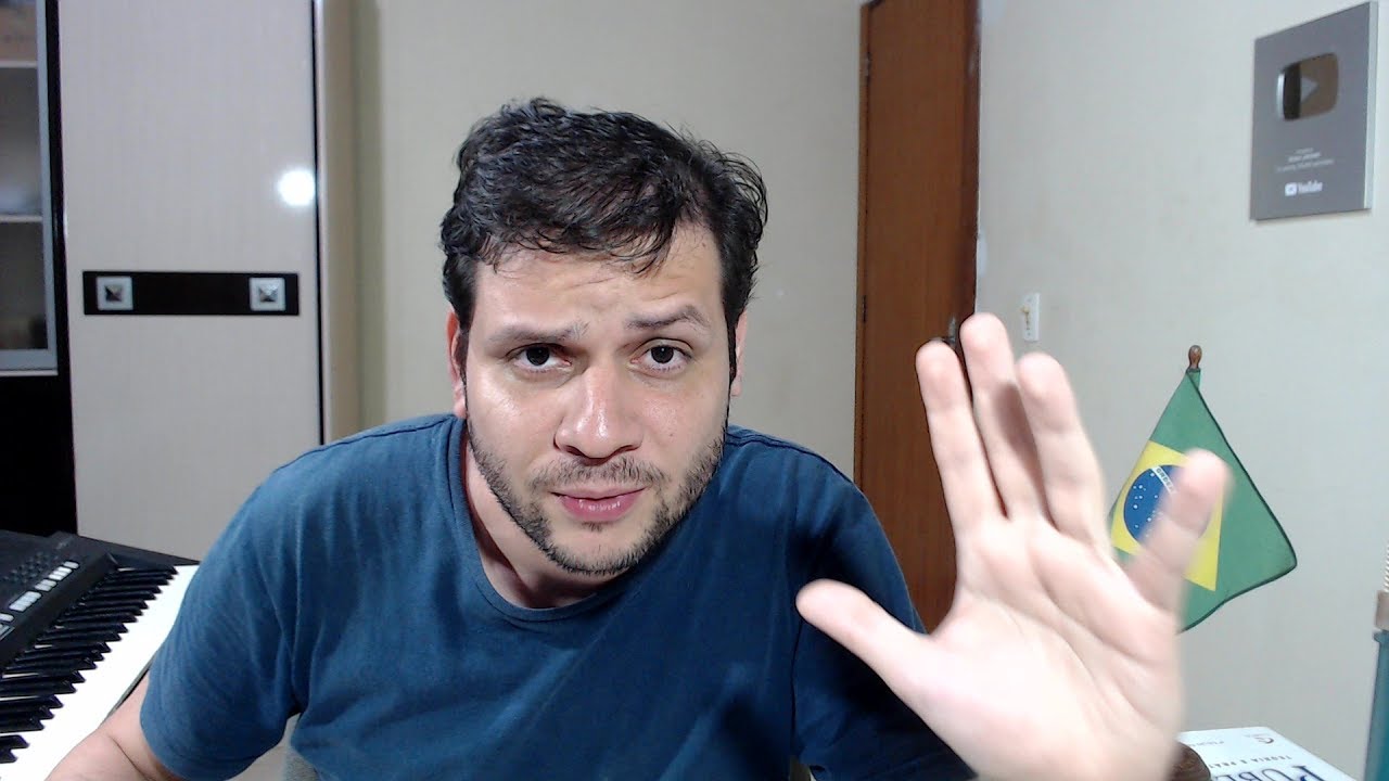 Resultado de imagem para HACKER ENCONTRADO - O Pavão Misterioso / GreenWald / #ShowDoPavão