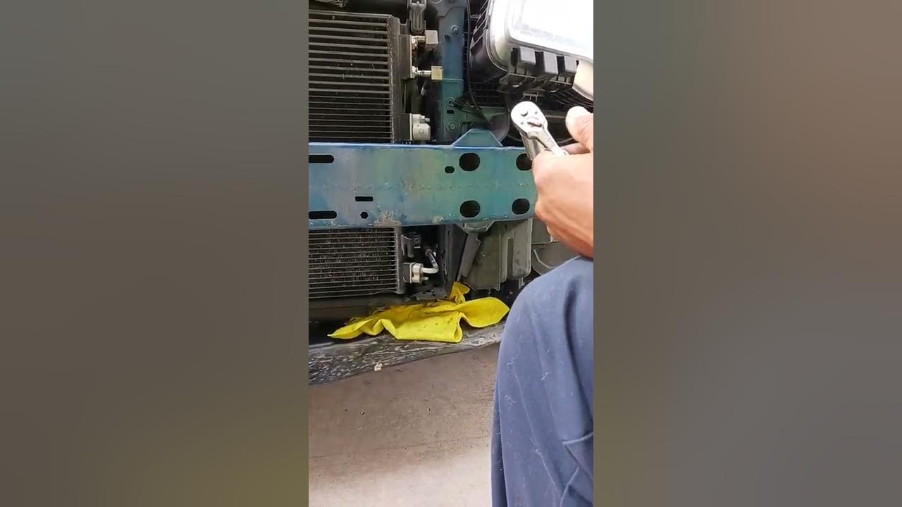 chrysler 300 condenser removal - YouTube