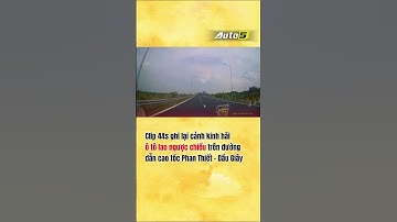 Đi ngược chiều còn nháy đèn cảnh bảo người đi đúng 🥶