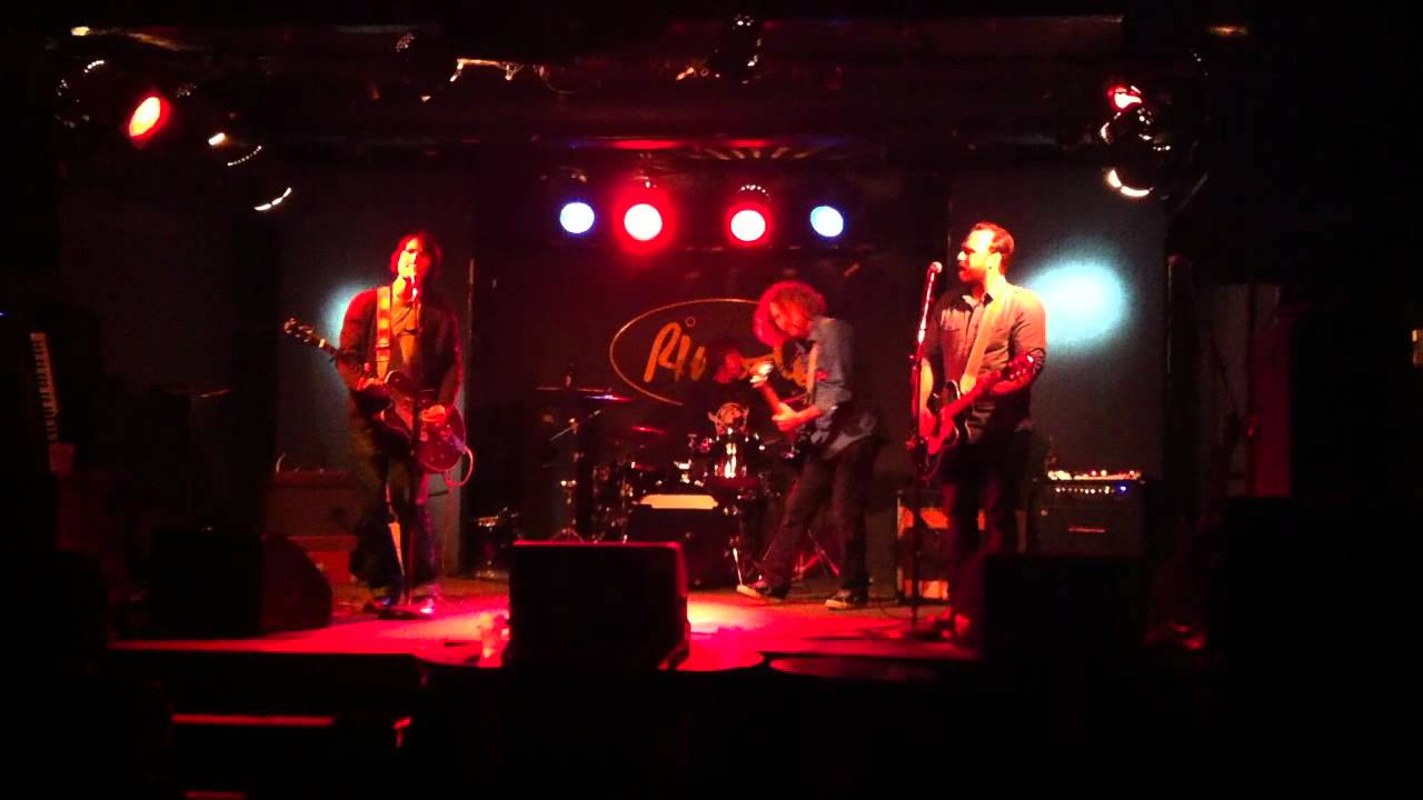 Watch ELVYN - "I'LL COME BACK" at THE RIVOLI on YouTube Watch ELVYN - "I'LL COME BACK" at THE RIVOLI on YouTube