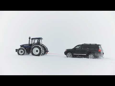 Lovol R2204 tractor,