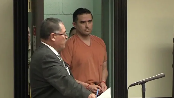 Juan David Ortiz, ex-Border Patrol agent accused o...