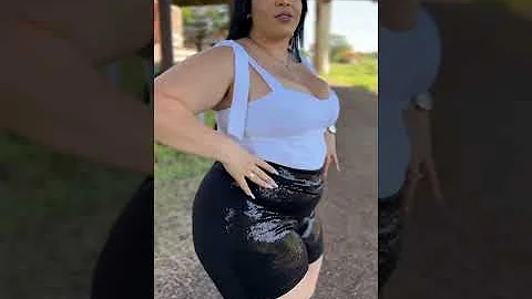 Trending Plus Size Fashion 2023,Curvy women midi sets,Try On