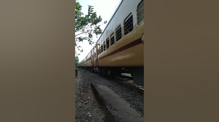 Watch & Listen :watch till the end to see the surprise#trendingshorts#kerala #indianrailways #train