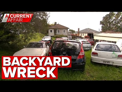 Residents fed up with neighbouring suburban junkyard | A Current Affair