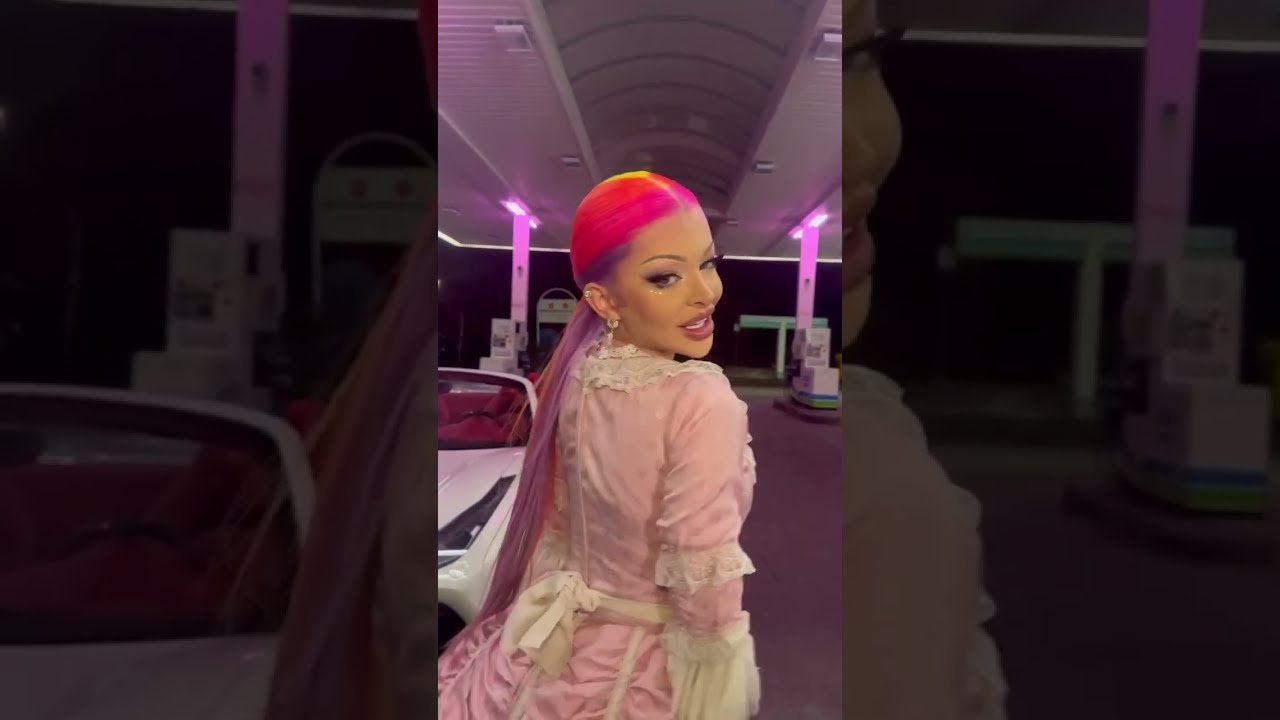 Катя Красавице, немецкая певица: биография, карьера, возраст, рост, вес, состояние.