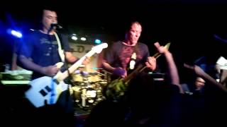 STRUNG OUT at Brick by Brick playing Unkoil - 2013-04-12