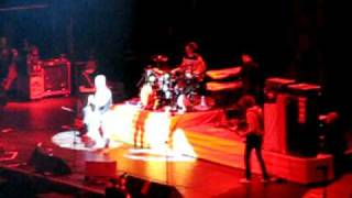 Celebrity Kaiser Chiefs - Ruby (Santiago, Chile 2008) Net Worth