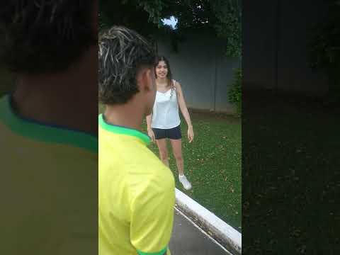 minha filha querendo dançar Super Fantástico