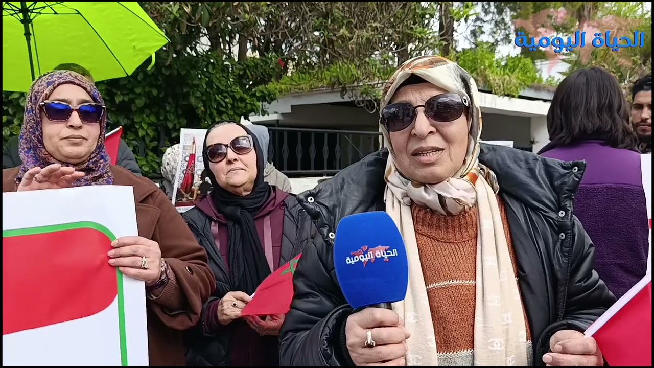 طلبة وآباء وأولياء جامعات التركية يحتجون ويطالبون بمعادلة الشواهد