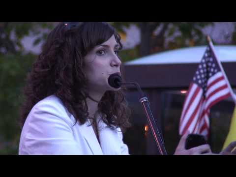 Dana Loesch at the 2010 St Louis Tax Day Tea Party