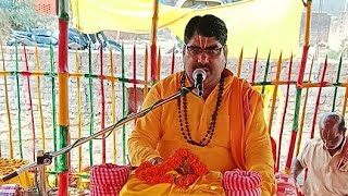 *Aatma aur Paramatma*: Bhagwat Geeta mein aatma aur paramatma ke beech sambandh ke baare mein