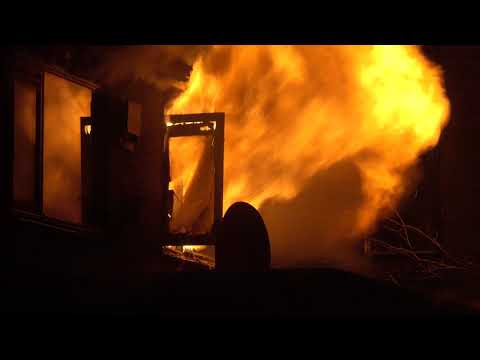 HEILOO: grote woning brand