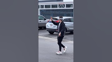 Using Apple Vision Pro in Public 😲 #applevisionpro #apple #iphone