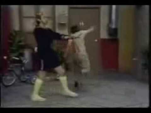 Chaves no mosh // hardcore dancing // breakdown 2-steps