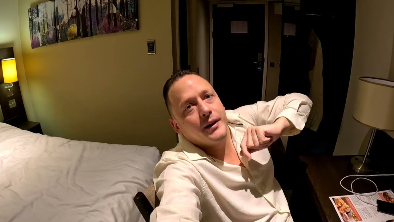 PREMIER INN - LEEDS BRADFORD AIRPORT 🏨✈️ | Don’t Make This MISTAKE!! ❌