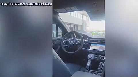 Passenger gets stuck in driverless car going in circles