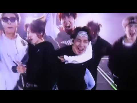 皆仲良しBTS♡