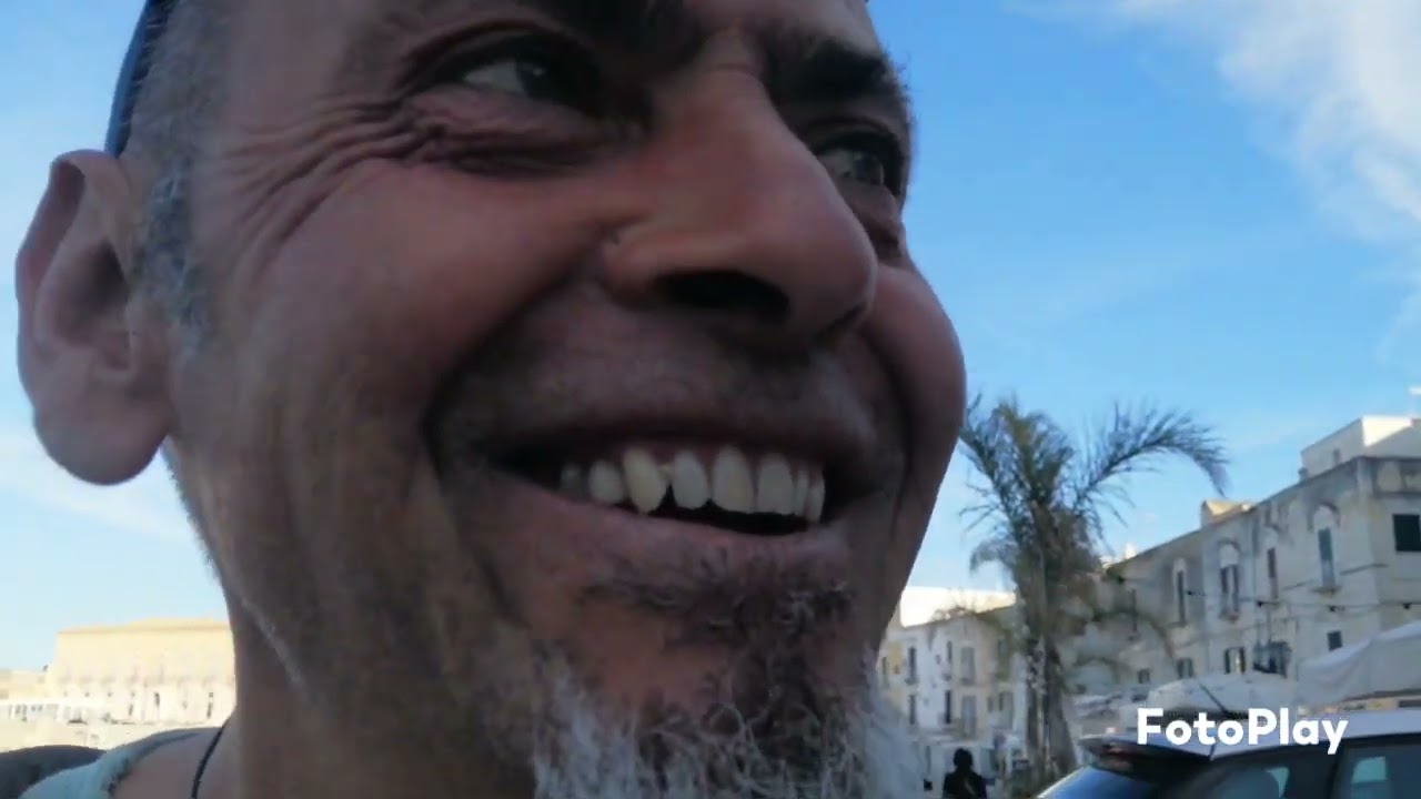 ⁣GIRO DEL MEDITERRANEO : TRANI UNA CHICCA.!!!!!!!