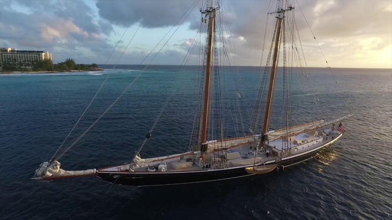 Barbados sua linda trailer - Vida a Vela