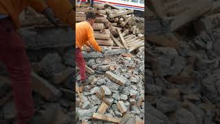 Hurda Beton Tiraveskirilir Ekiple