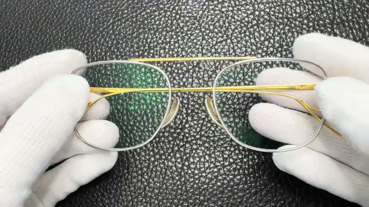 バディオプティカル Buddy Optical｜gis｜服の一部、引き算のデザイン 
