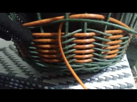 Плетение цветными лозами. Искусственный ротанг. - YouTube