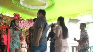 Begitu saja kok marah- biduan madona music di desa serapek