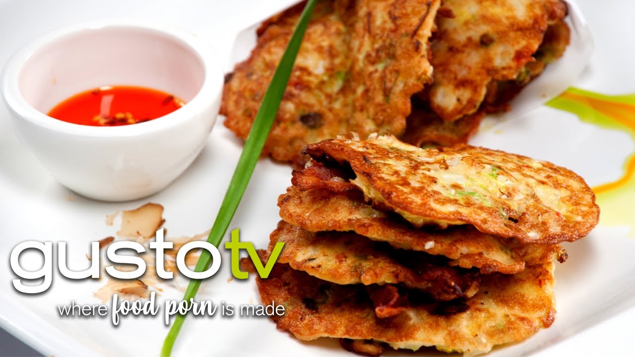 Crispy Japanese Cabbage Pancakes (Okonomiyaki) You’ll Fall in Love With