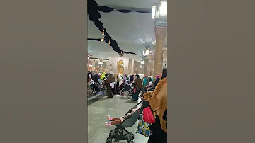 افتحي بابك يامدينة سيدنا محمد داعينا 
