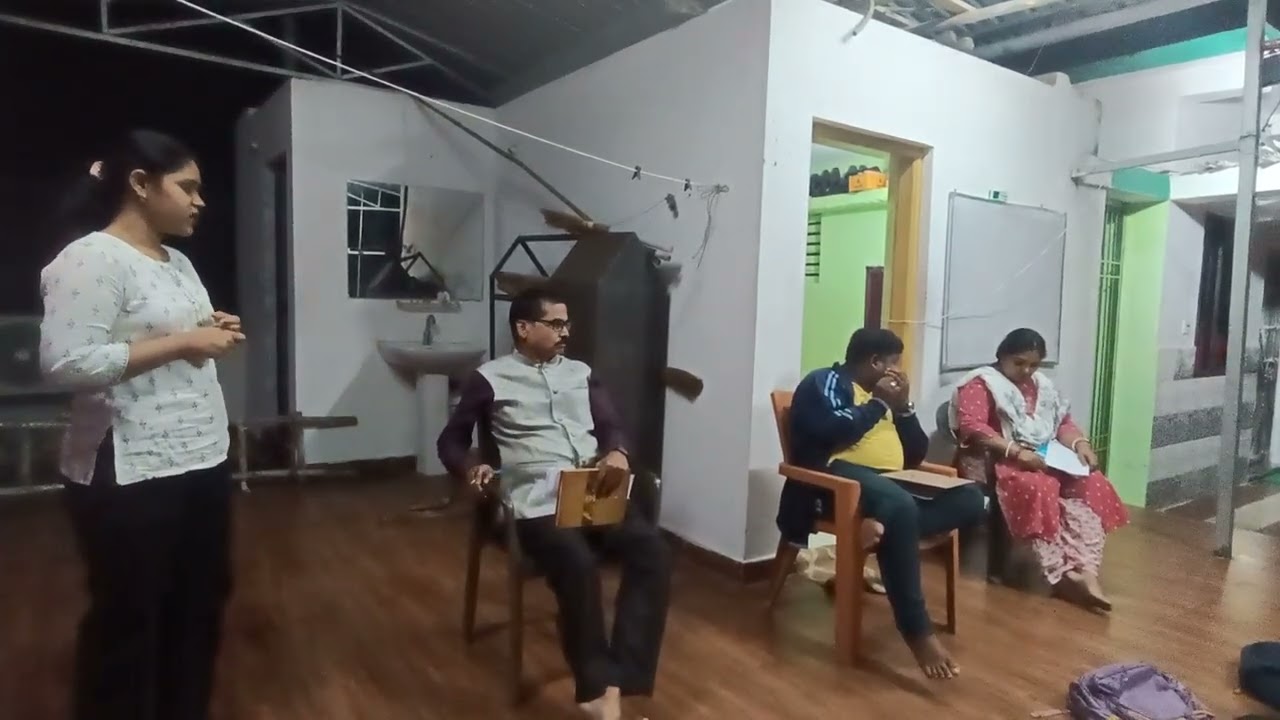 TODAY'S STUDENTS TOMORROW'S LEADER Debate by SWATILIPSA RAUTARAY