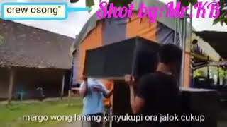 (kisah inspiratif)   wong lanang kui ora usah wedi ireng