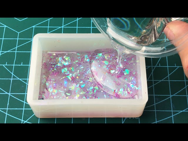 Resin art Amazing shining yellow Pendant jewelry / epoxy resin art jewelry pendant S72