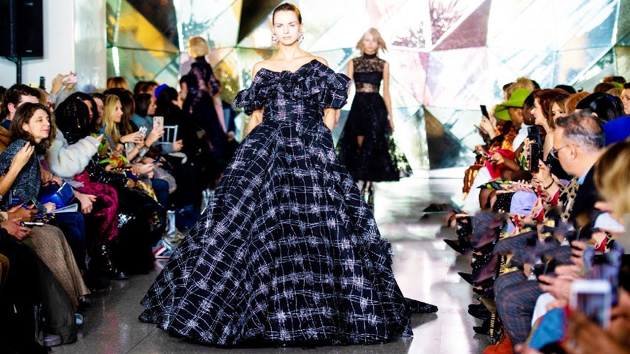 camera iphone 8 plus apk Christian Siriano | Fall/Winter 2019/20 | NYFW
