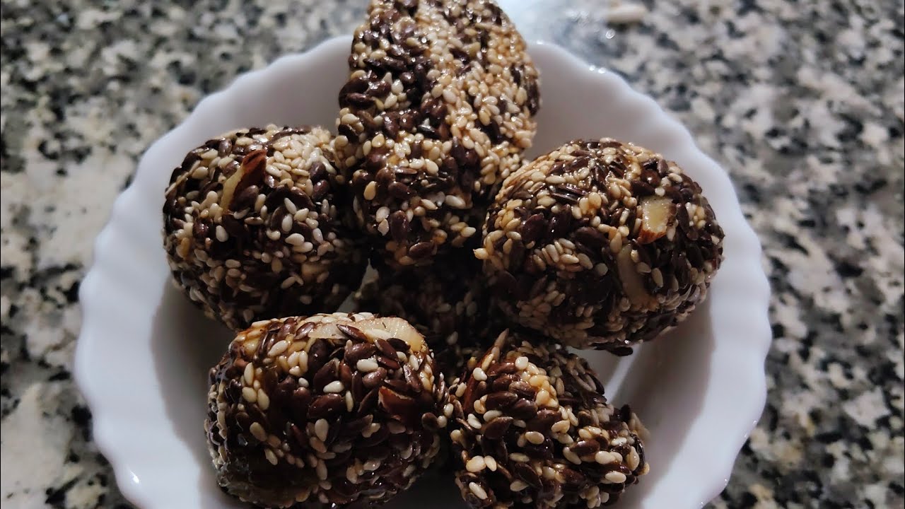 “Makar Sankranti Special | Sugar Free Til Alsi Laddu Recipe”| Kumkumkirasoi 