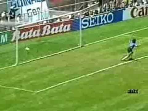 &quot;LA MANO DE DIOS&quot;: IL GOL DI DIEGO ARMANDO MARADONA IN ARGENTINA-INGHILTERRA DEL MONDIALE 1986
