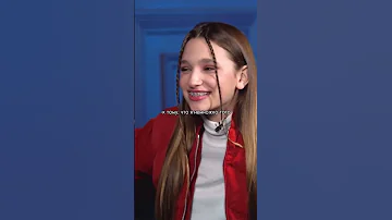 ЛИЗА АНОХИНА ПРО ШКОЛУ