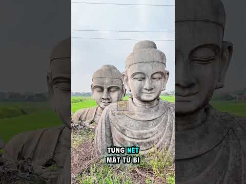 Những khuôn tượng cũ vẫn ở lại, như chứng tích thầm lặng cho một thời kỳ sáng tạo