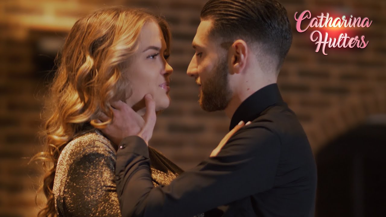 Catharina Hulters - Kijk Me Eens Aan (Officiële Videoclip)