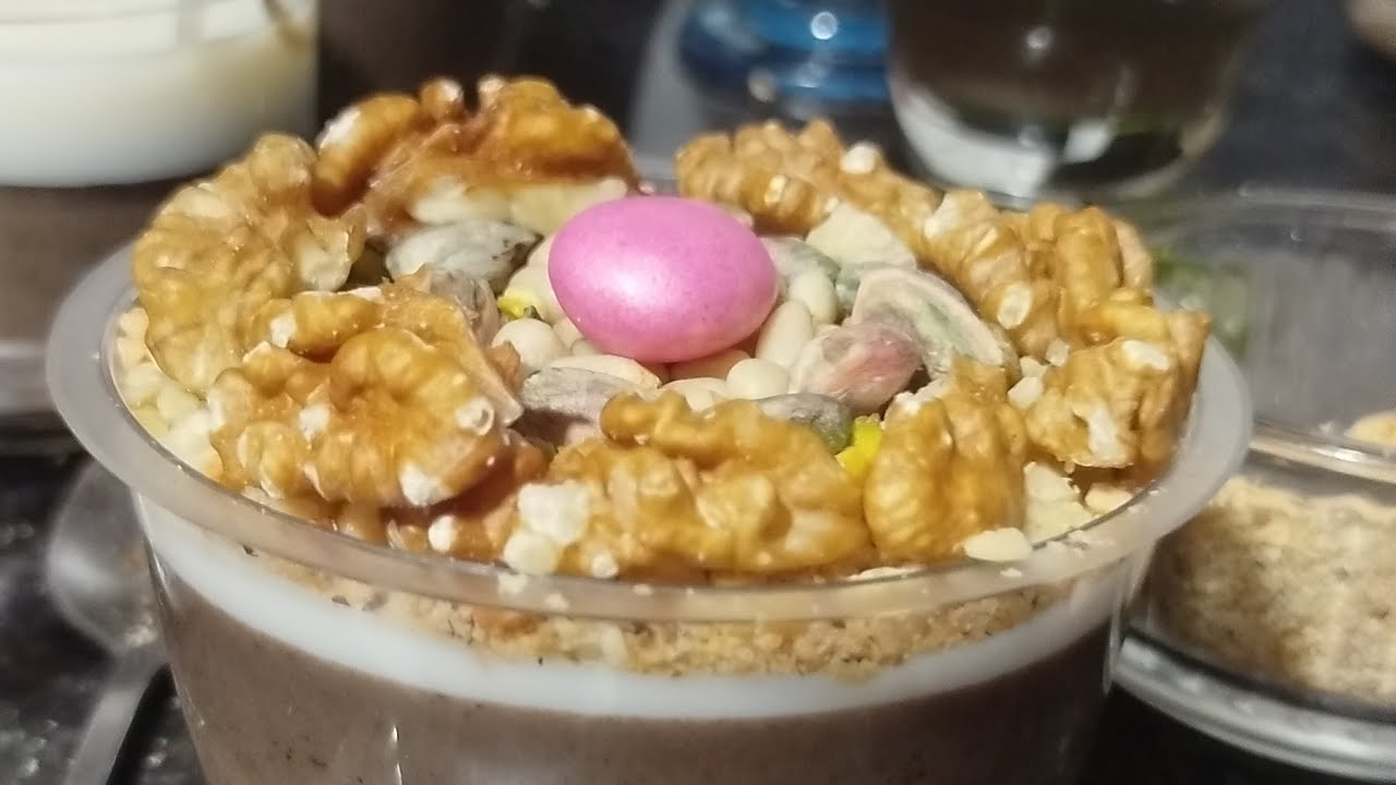 منين نشري في مستلزمات الحلو عصيدة الزقوقوا التونسية وسر لونها الأسود الغامق بطريقة سهلة وبسيطة