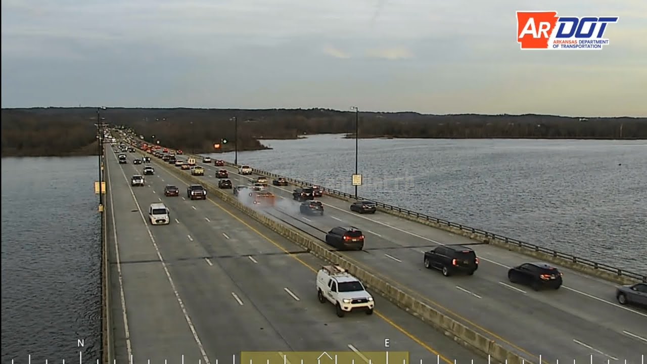 Arkansas: Distracted Pickup Truck Driver Crashes Into Stopped Traffic ...