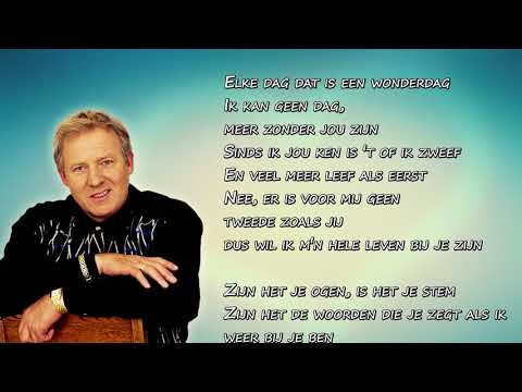 Koos Alberts -  Zijn Het Je Ogen (Lyrics Video)