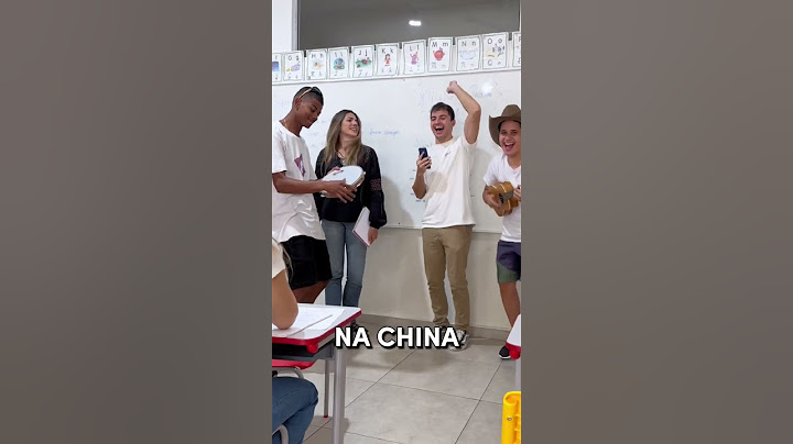 MINHA PROFESSORA ME HUMILHOU NA ESCOLA!!